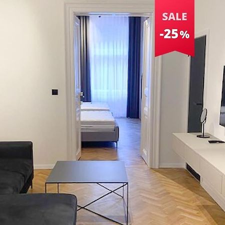 Capitol Deluxe Apartment Prague Exterior photo