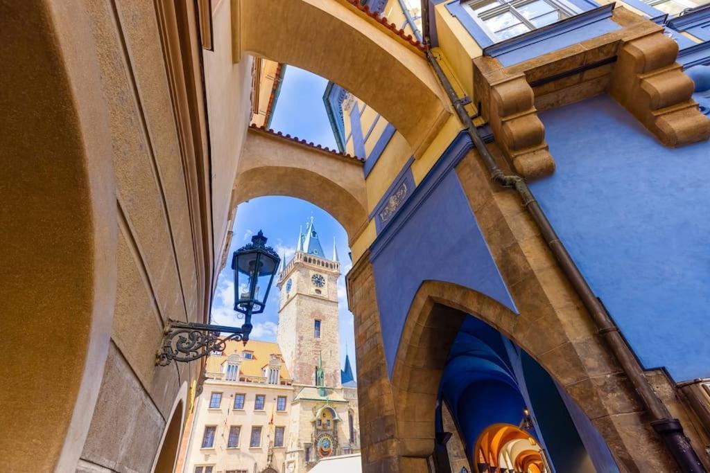 Capitol Deluxe Apartment Prague Exterior photo